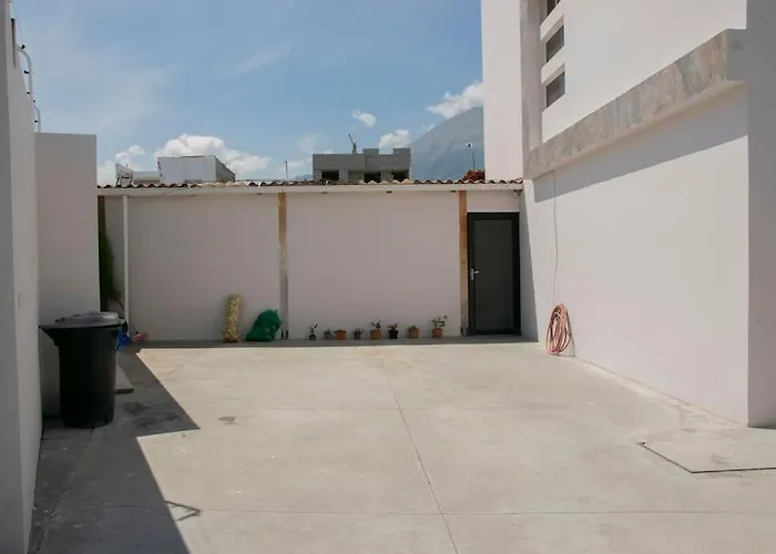 Casa En Ibarra Parque Ciudad Blanca